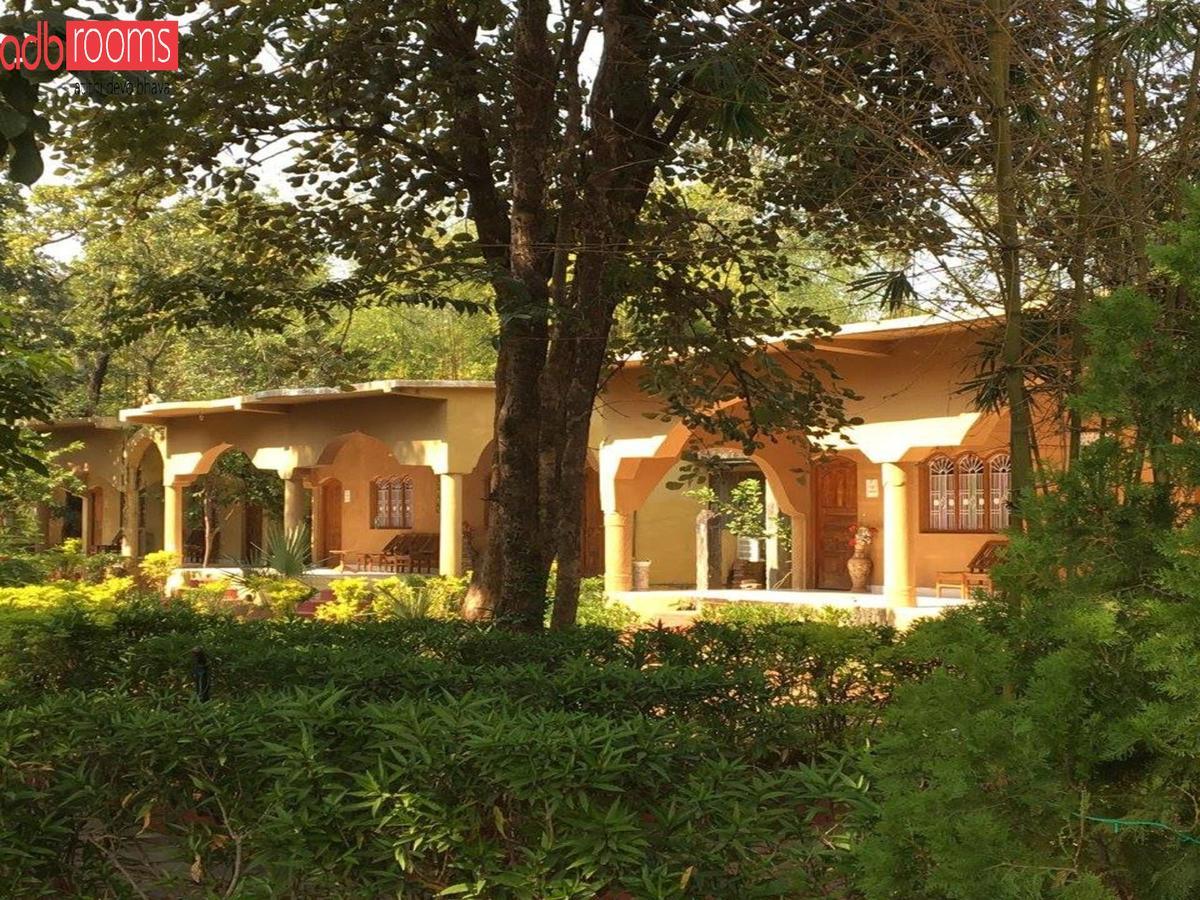 Adb Rooms Ashoka Resort Tala  Luaran gambar